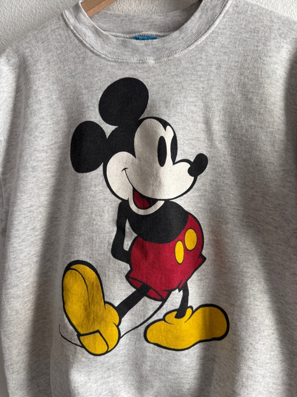 Vintage Disney Mickey Sweatshirt Sleeves Cut - Picture 2 of 7